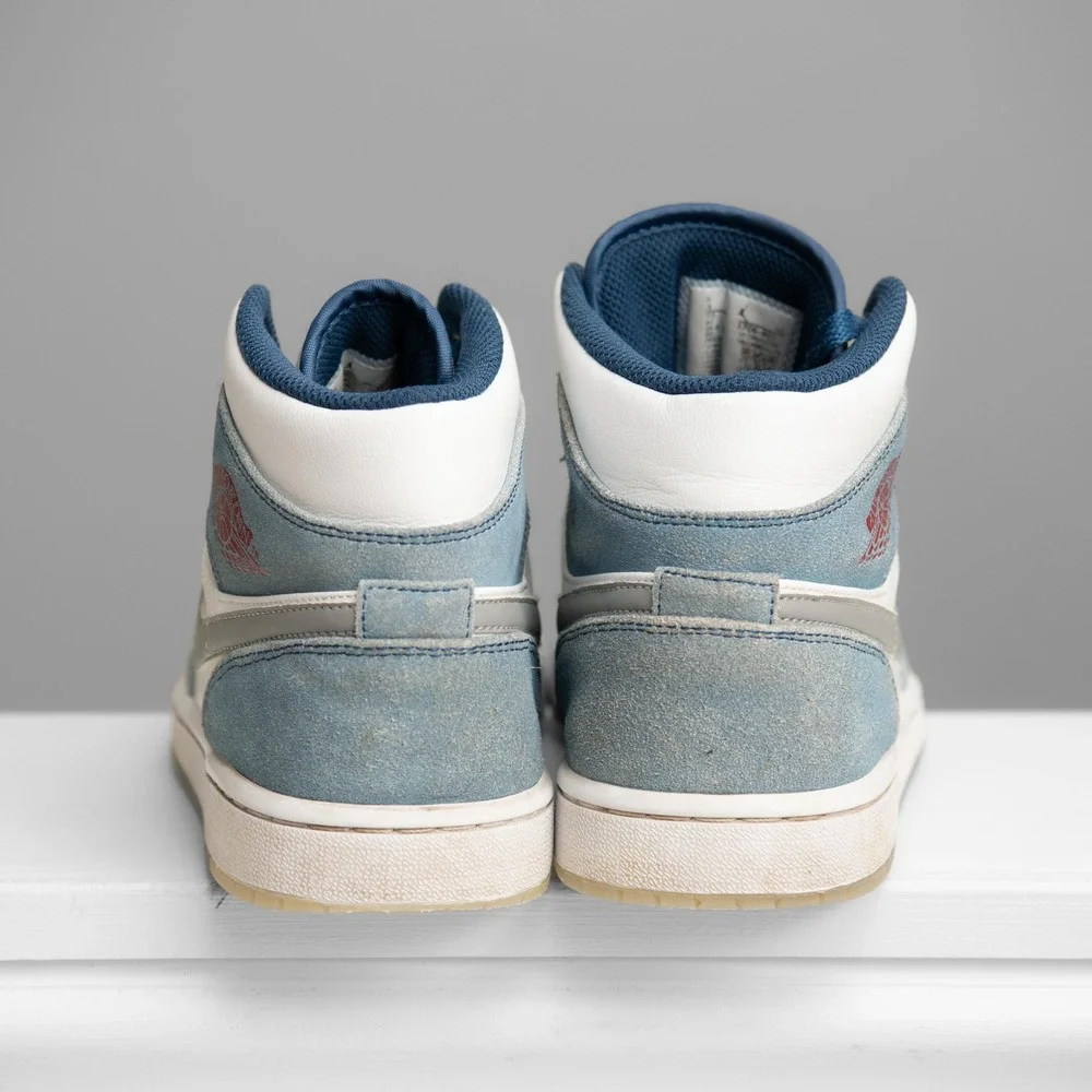 Jordan 1 Mid French Blue DN3706-401 Mens 8.5 Athleisure Streetwear Distressed